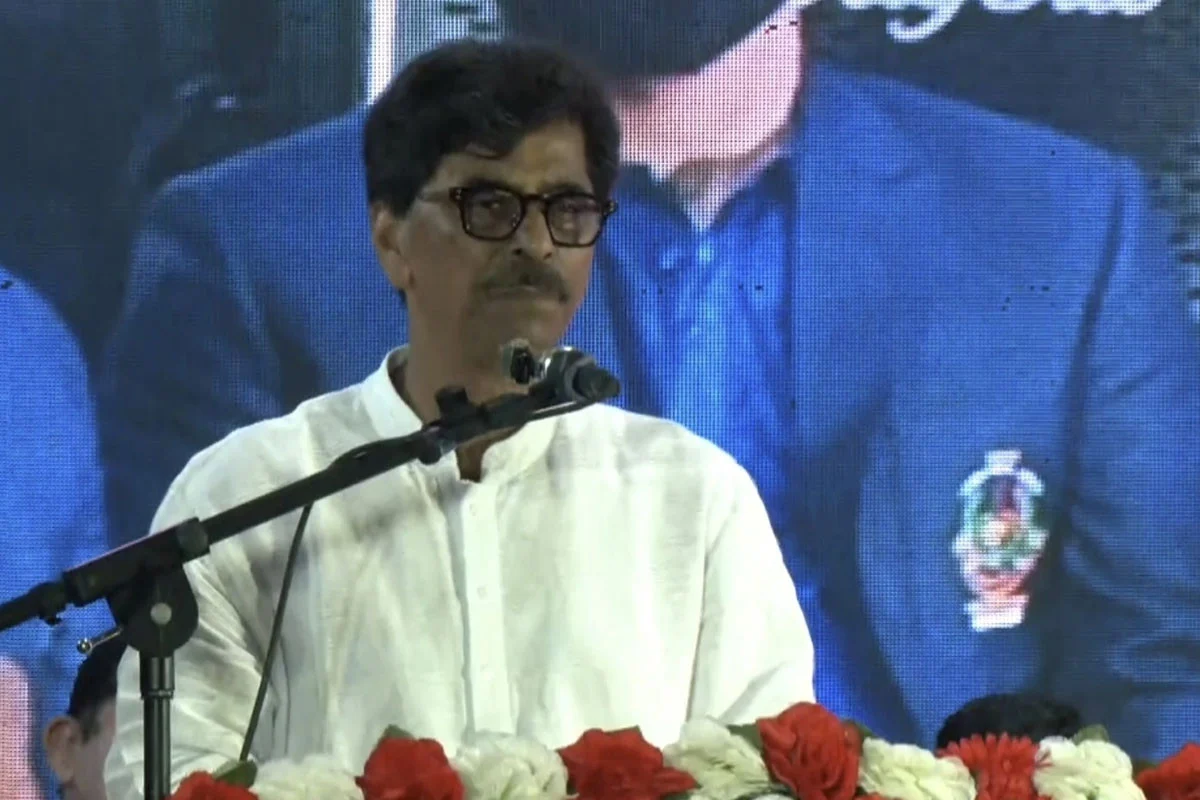 খেলাধুলাকেও বারবার রাজনীতিকরণ করা হয়েছে : কৃষিমন্ত্রী