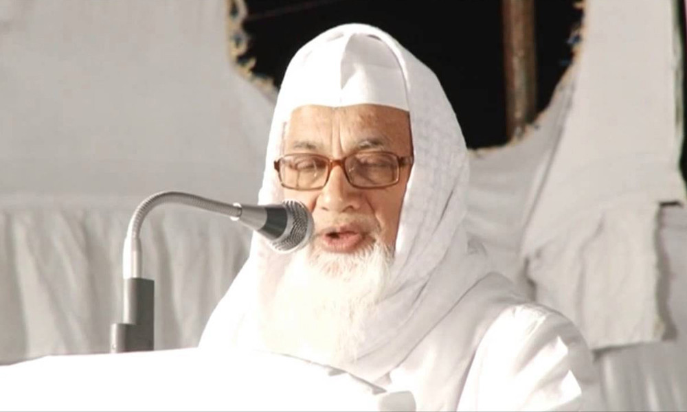 আজ বাংলাদেশে আসছেন দেওবন্দের মোহতামিম মুফতি আবুল কাসেম নোমানী