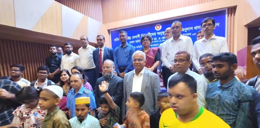 প্রতিটি জেলা-উপজেলায় প্রতিবন্ধী স্কুল প্রতিষ্ঠার লক্ষ্য