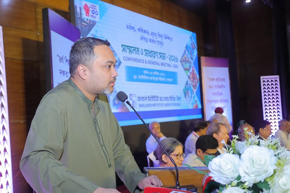 শ্রমজীবী মানুষের প্রাপ্য মজুরি নিশ্চিত করতে প্রস্তুত সরকার : মাহদী আমিন