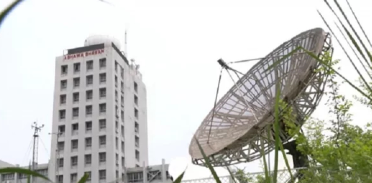 ঢাকায় বৃষ্টির সম্ভাবনা, বাড়তে পারে দিনের তাপমাত্রা