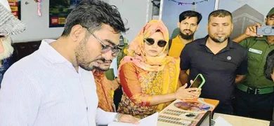 খুলনা-ঢাকা রুটে অতিরিক্ত ভাড়া আদায় দুই পরিবহনকে সতর্ক করেছে …