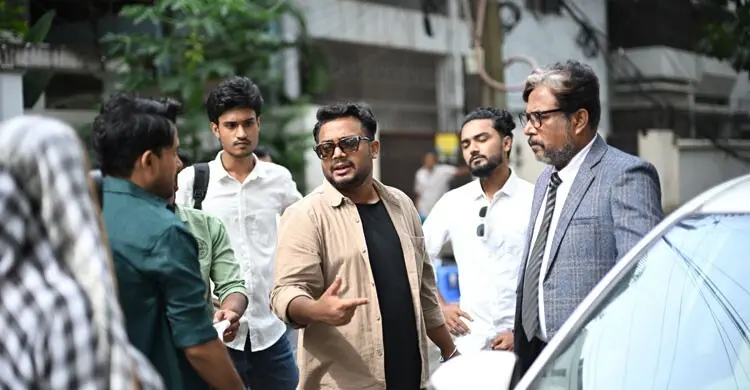 ‘মেন্টাল’ নিয়ে সুমন মেহেদীর নতুন আয়োজন, হাসির আড়ালে ভিন্ন গল্প
