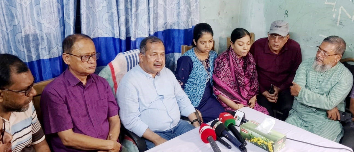 সাংবাদিক পুলক চ্যাটার্জির মৃত্যুর শেকড় অনেক গভীরে: উপদেষ্টা স্বপন