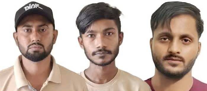রাজশাহীতে আওয়ামী লীগ-যুবলীগের তিন নেতাকর্মী গ্রেফতার