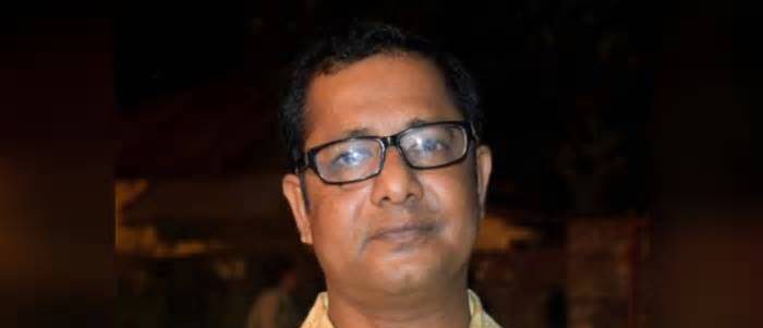 বরিশালে জ্যেষ্ঠ সাংবাদিক পুলক চ্যাটার্জির ঝুলন্ত মরদেহ উদ্ধার
