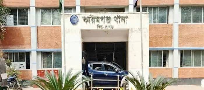 হাওরে মাছ ধরতে গিয়ে বজ্রপাতে চাচা-ভাতিজার মৃত্যু
