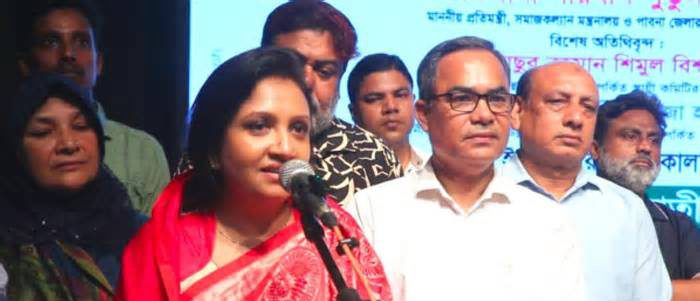 ঐক্যবদ্ধ থাকলে ফ্যাসিবাদী শক্তি মাথা তুলে দাঁড়াতে পারবে না : ফারজানা শারমিন