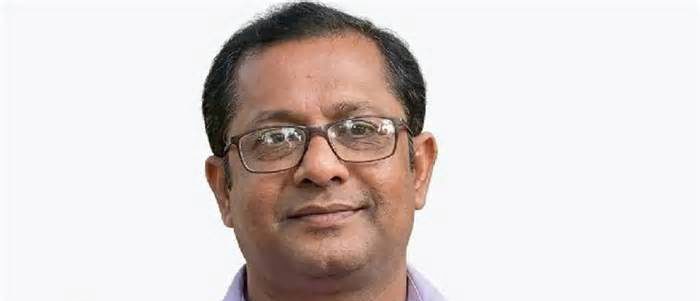 পুলক চ্যাটার্জির পাওনা ১০ লাখ টাকা পরিশোধ করল সমকাল