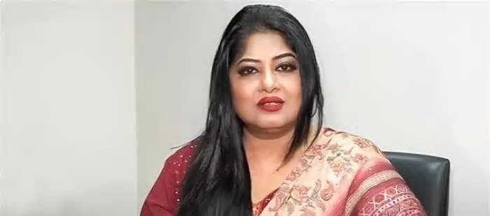যে কারণে আমেরিকা থেকে হঠাৎ ভিডিও বার্তা দিলেন মৌসুমী