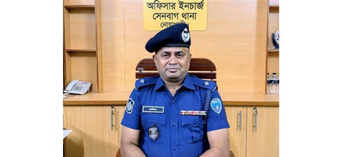 আওয়ামী লীগ নেতার বাড়িতে দাওয়াত খাওয়ায় ওসি প্রত্যাহার