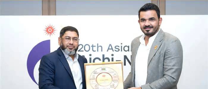 জাপান সফর শেষে দেশে ফিরেছেন সেনাপ্রধান