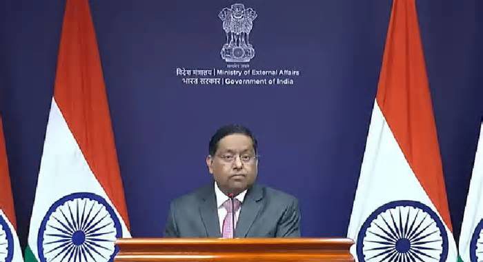 বাংলাদেশের সঙ্গে ইতিবাচক সম্পর্ক চায় ভারত: জয়সোয়াল