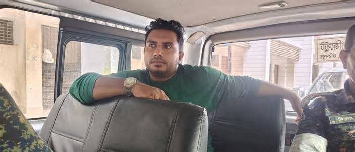 অবৈধ ওষুধ তৈরির দায়ে এনসিপি নেতার ৬ মাসের কারাদণ্ড