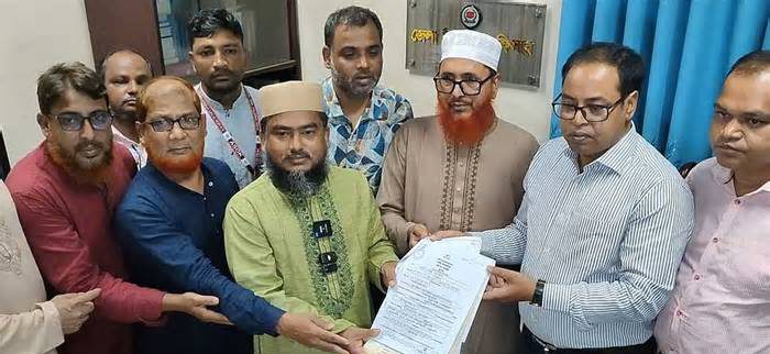 মির্জা ফখরুলের ছেড়ে দেওয়া আসনে জামায়াতের মনোনয়ন জমা
