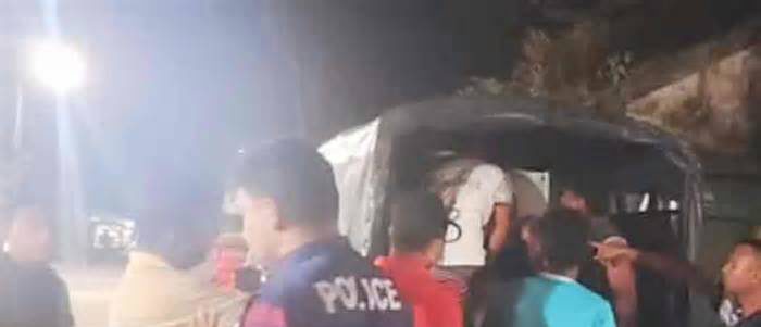 কিশোর গ্যাং: কুমিল্লায় তিন দফা অভিযানে আটক ১ হাজার ২৯৩