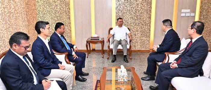 চীন-আমিরাতের সঙ্গে বাণিজ্য ও বিনিয়োগ সম্প্রসারণে গুরুত্ব প্রধানমন্ত্রীর