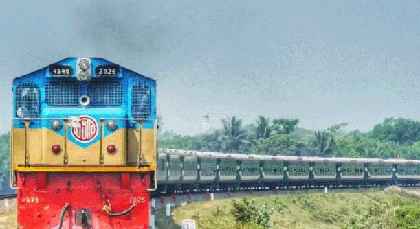 পাঁচ জেলার মানুষ ট্রেনে কক্সবাজার যেতে পারবেন আজ থেকে