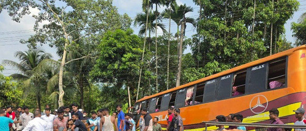 সিলেট-তামাবিল সড়কে পৃথক দুর্ঘটনায় নারী-শিশুসহ নিহত ৩