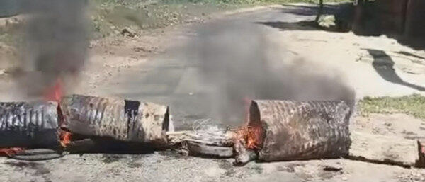 স্থবির সাজেক, সড়ক অবরোধ অব্যাহত