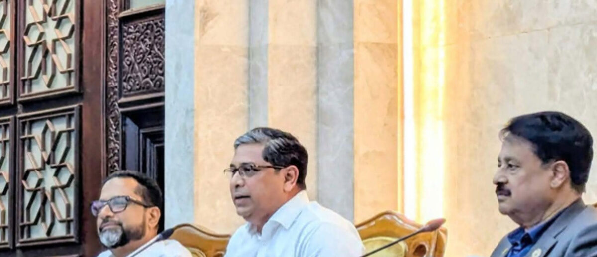 ঢাকাকে বাসযোগ্য করতে অভিযানে নামছে ২০ টিম : স্থানীয় সরকার প্রতিমন্ত্রী