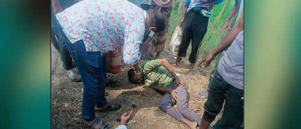 দিনদুপুরে ব্যাংকের দুই কর্মকর্তাকে পিটিয়ে ৩৪ লাখ টাকা ছিনতাই