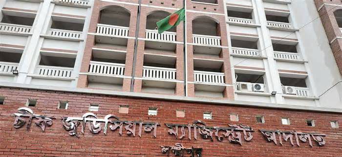 ৭ পুলিশের বিরুদ্ধে মামলা: তিনবার বাদীর নারাজি, বিচারবিভাগীয় তদন্তের নির্দেশ