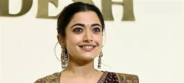 ৪০০ পরিবারের বাজার খরচের দায়িত্ব নিলেন রাশমিকা!