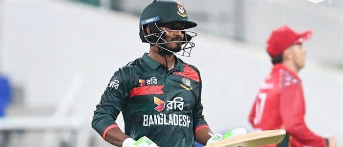 রক্ষণাত্মক ক্রিকেট ডোবাচ্ছে দলকে