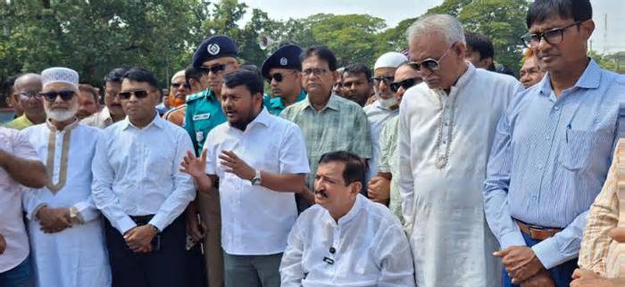 দুর্গাপূজায় প্রধানমন্ত্রীর রাজশাহী সফর ঐতিহাসিক: ভূমিমন্ত্রী