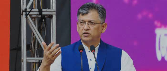 সমঅধিকারভিত্তিক সমাজ গঠনে সরকার দৃঢ়প্রতিজ্ঞ : স্বরাষ্ট্রমন্ত্রী