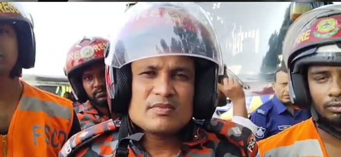 ঢাকা-খুলনা মহাসড়কে বাস-অ্যাম্বুলেন্স সংঘর্ষ: মৃত্যু ৩, আহত ৩ | Boishakhi Online