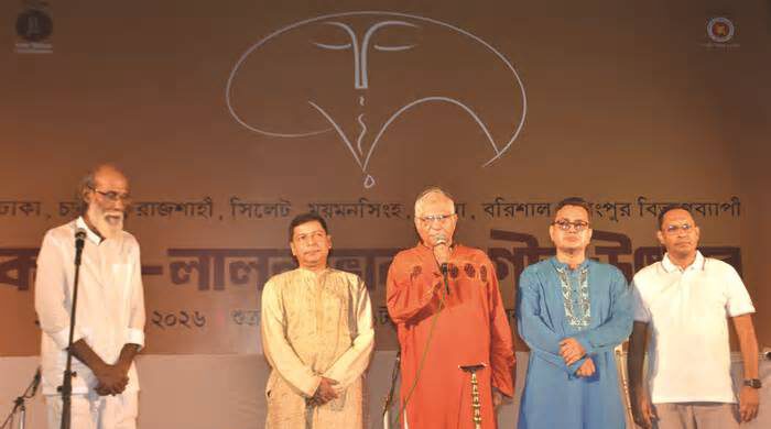 অহিংস বিশ্ব বিনির্মাণে কবীর-লালনের দর্শন মানব জাতিকে সত্যপথ দেখাবে