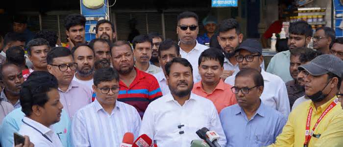 রাজশাহীর সব ফুটপাত দখলমুক্ত করা হবে, পুনর্বাসন করা হবে হকারদের: রাসিক প্রশাসক