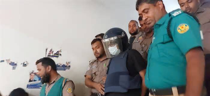হত্যাচেষ্টার মামলায় আরও দুই দিনের রিমান্ডে দিলীপ আগরওয়ালা