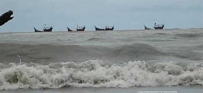 নিম্নচাপ রূপ নিল গভীর নিম্নচাপে, সম্ভাব্য ঘূর্ণিঝড়ের নাম ‘অর্ণব’