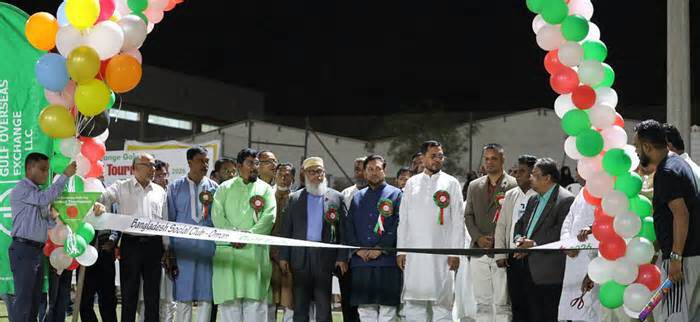 মাসকাটে ১২ দল নিয়ে প্রবাসীদের ফুটবল টুর্নামেন্ট শুরু