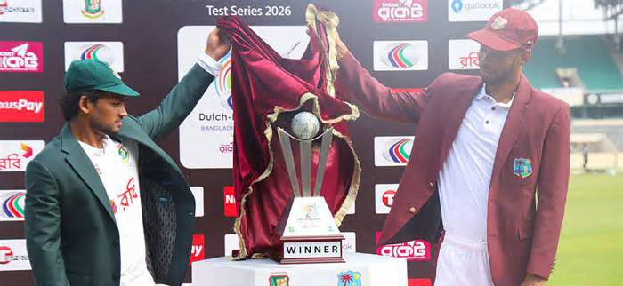 টেস্ট সিরিজের ট্রফি উন্মোচন