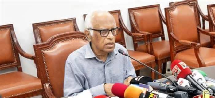 রাষ্ট্রীয় ব্যাংককে রাজনৈতিক পৃষ্ঠপোষকতার হাতিয়ার করা যাবে না: ওয়াহিদউদ্দিন মাহমুদ