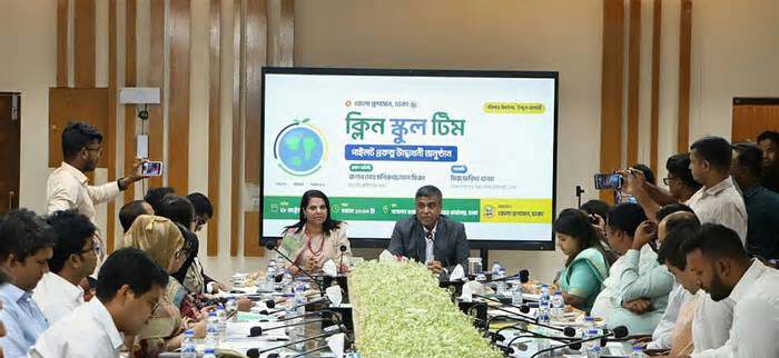 ঢাকার ২১ শিক্ষাপ্রতিষ্ঠানে ‘ক্লিন স্কুল টিম’ কার্যক্রম শুরু
